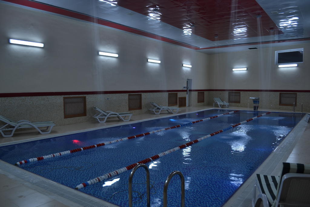 Issam Hotel & Spa Şǝki Εξωτερικό φωτογραφία