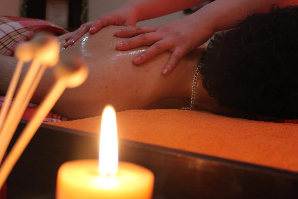 Issam Hotel & Spa Şǝki Εξωτερικό φωτογραφία