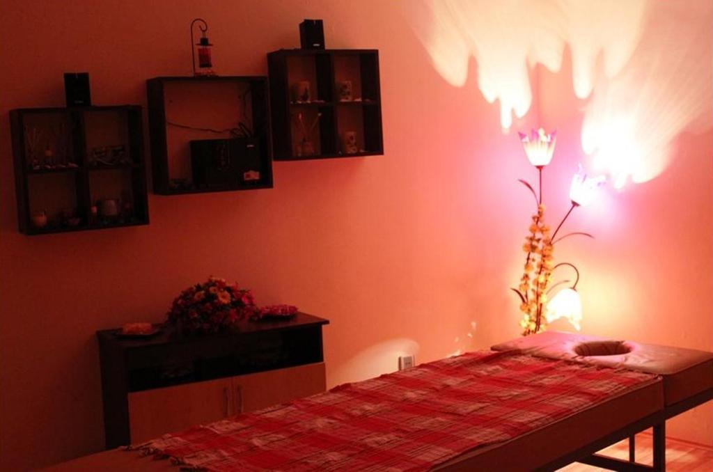 Issam Hotel & Spa Şǝki Εξωτερικό φωτογραφία