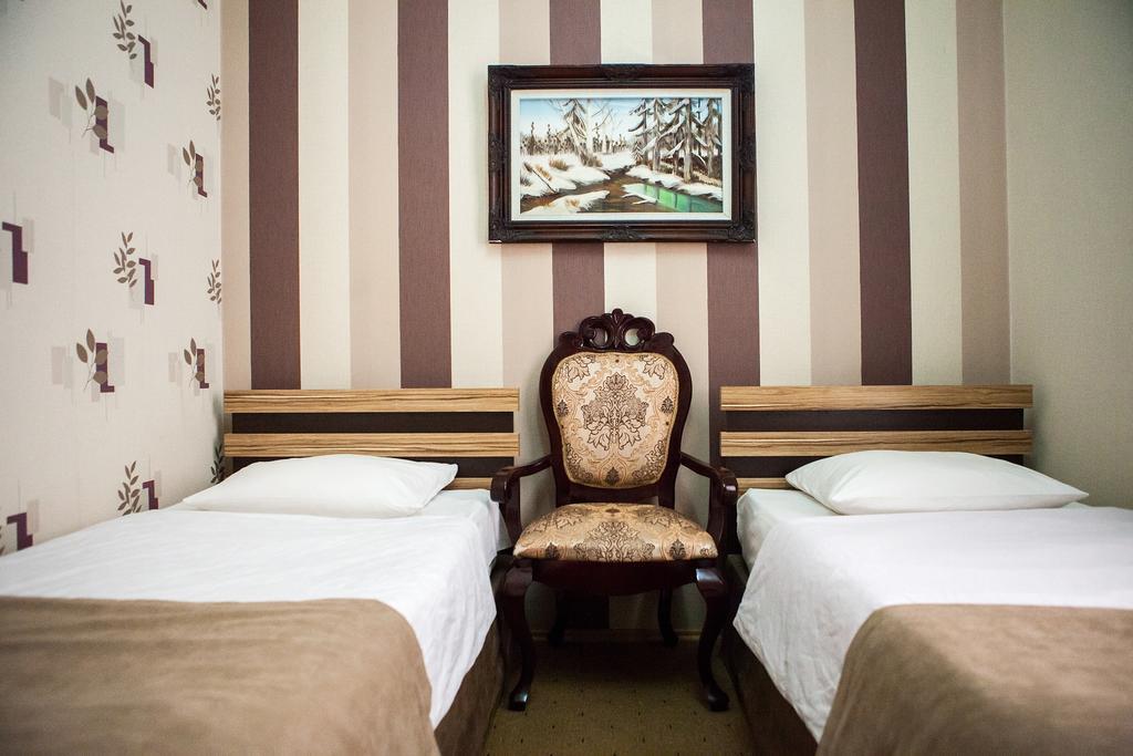 Issam Hotel & Spa Şǝki Εξωτερικό φωτογραφία