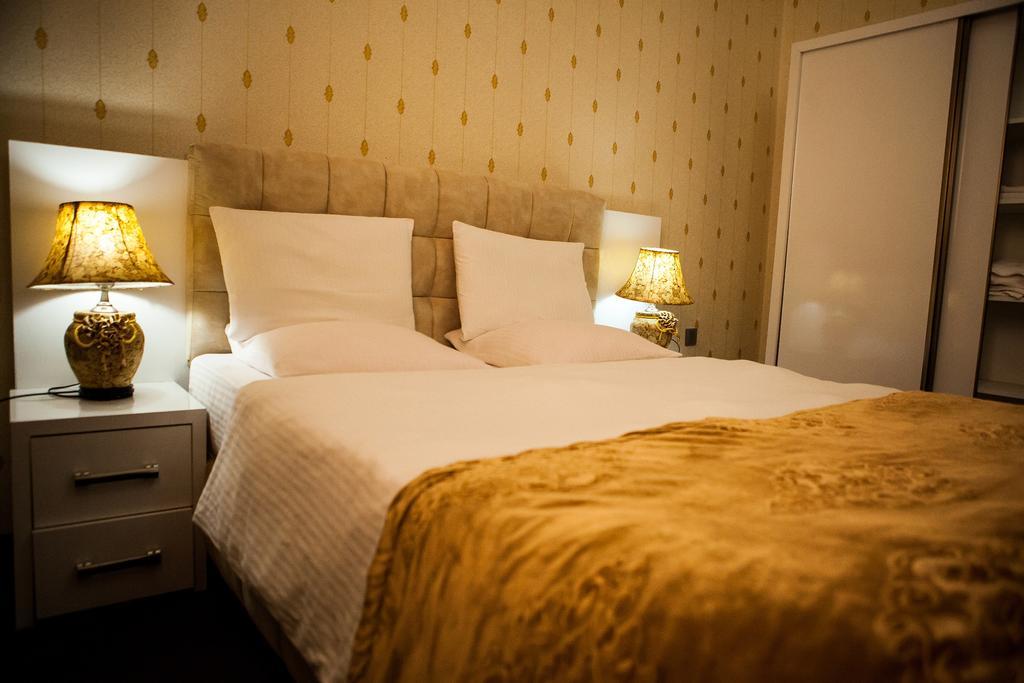 Issam Hotel & Spa Şǝki Εξωτερικό φωτογραφία