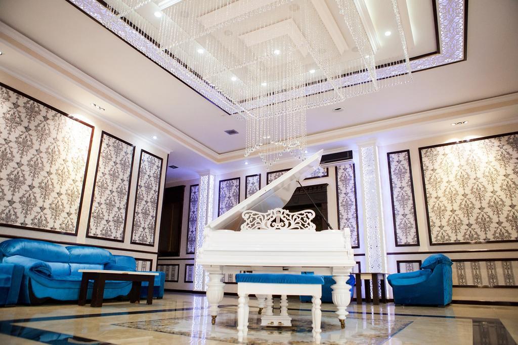 Issam Hotel & Spa Şǝki Εξωτερικό φωτογραφία