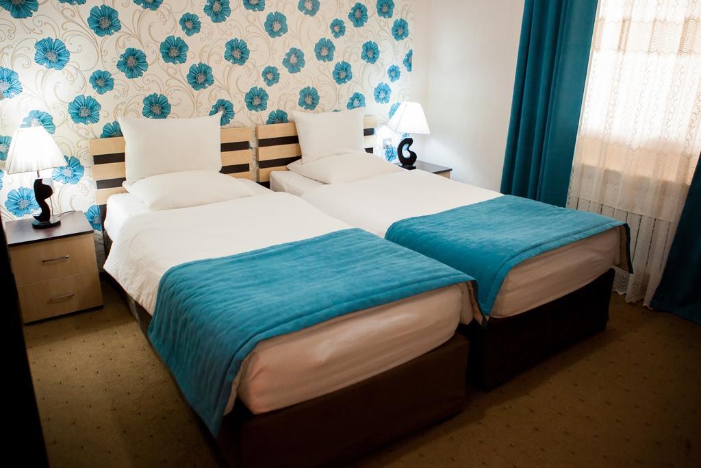 Issam Hotel & Spa Şǝki Εξωτερικό φωτογραφία
