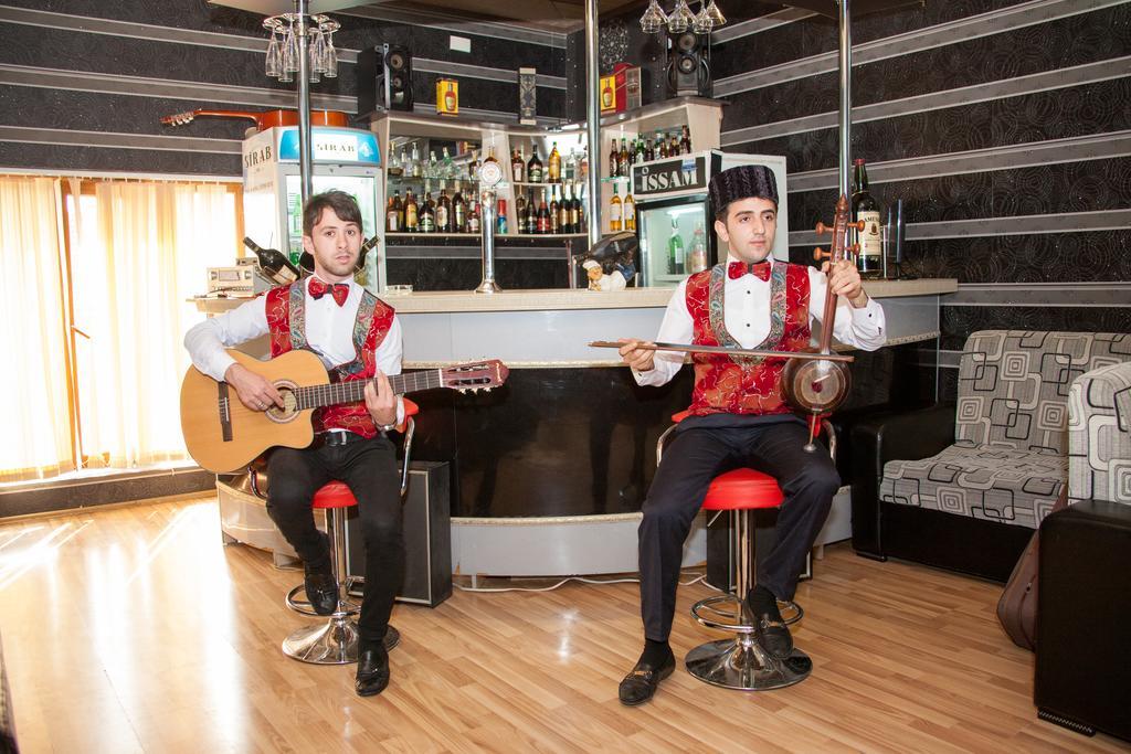 Issam Hotel & Spa Şǝki Εξωτερικό φωτογραφία