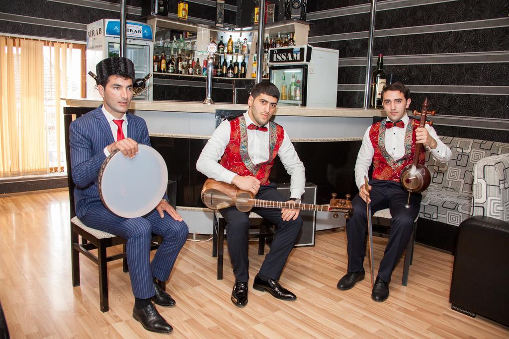 Issam Hotel & Spa Şǝki Εξωτερικό φωτογραφία